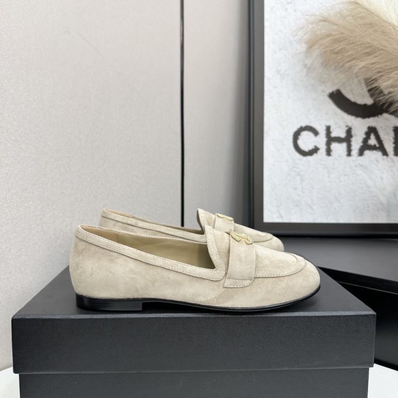 Ch**el loafers